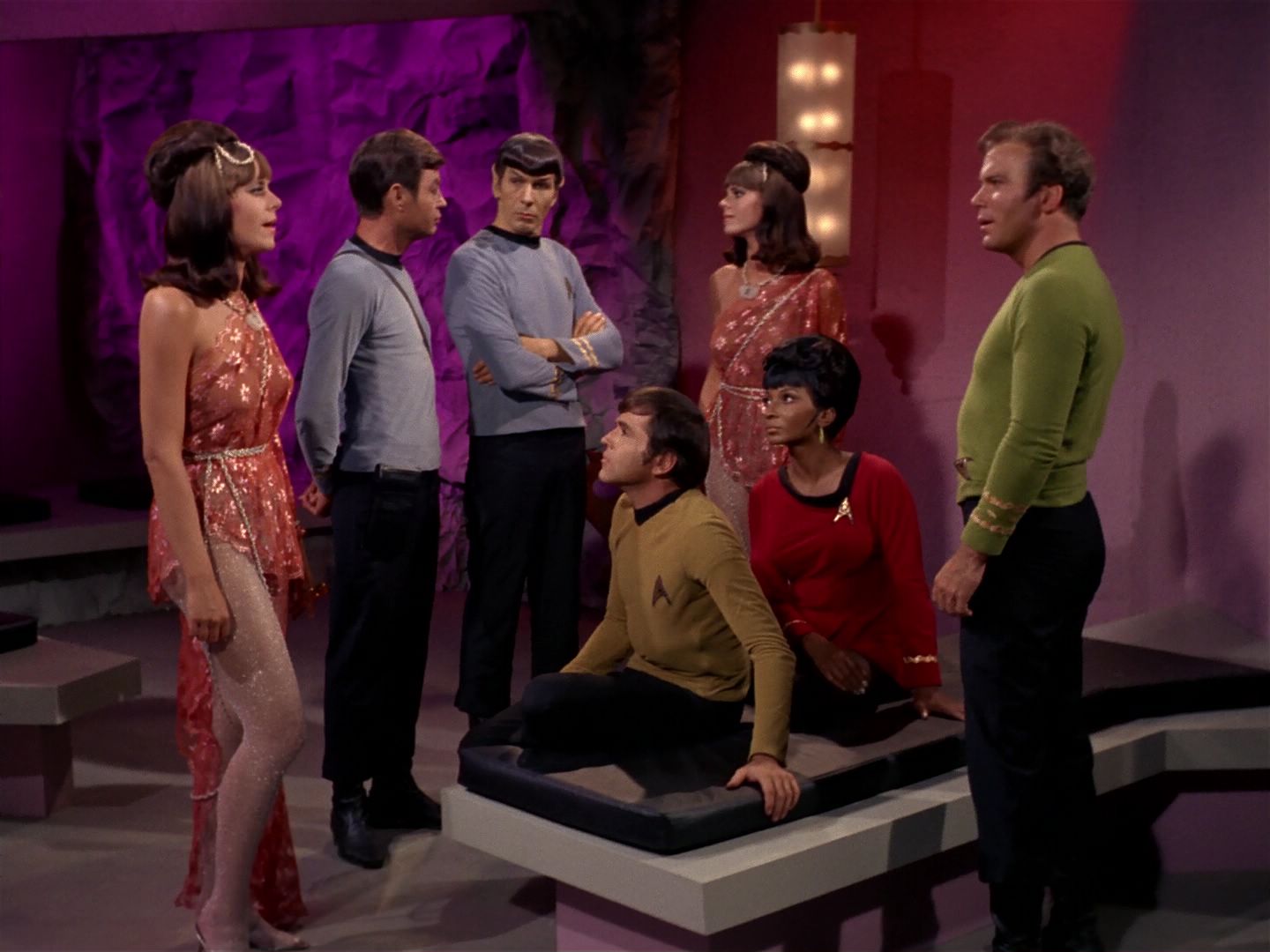 ariane179254_StarTrek_2x08_IMudd_1317.jpg