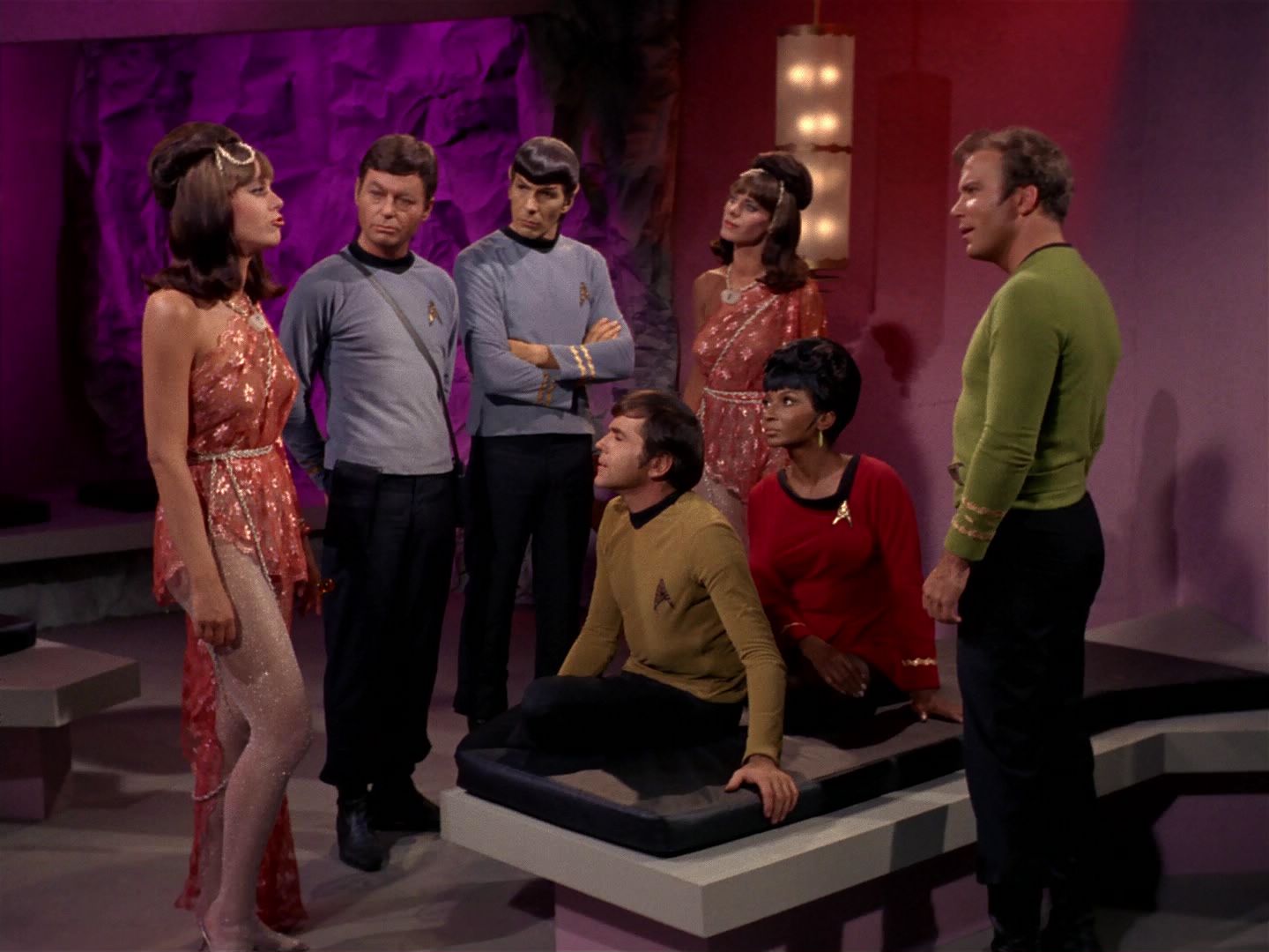 ariane179254_StarTrek_2x08_IMudd_1319.jpg