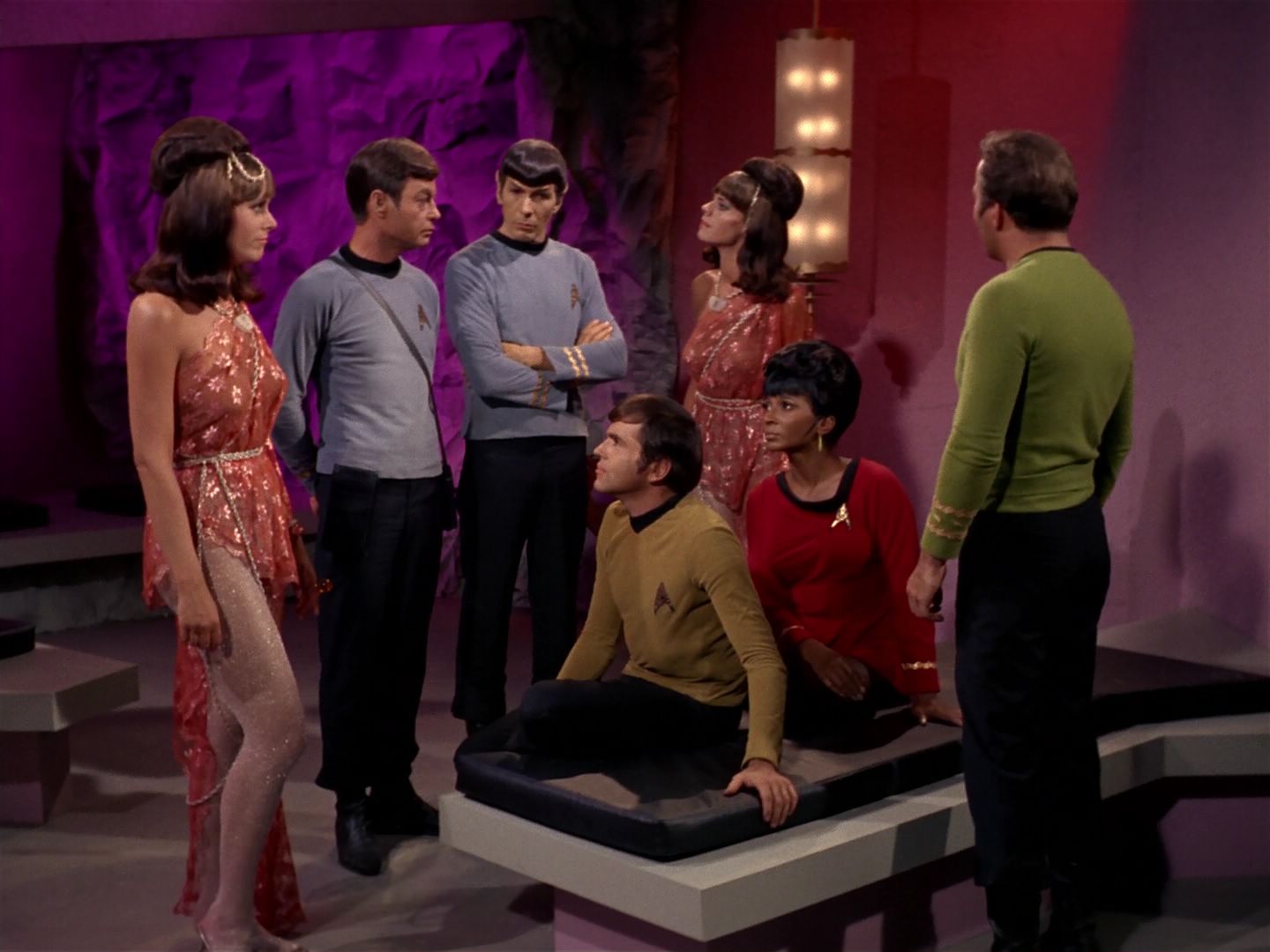 ariane179254_StarTrek_2x08_IMudd_1323.jpg