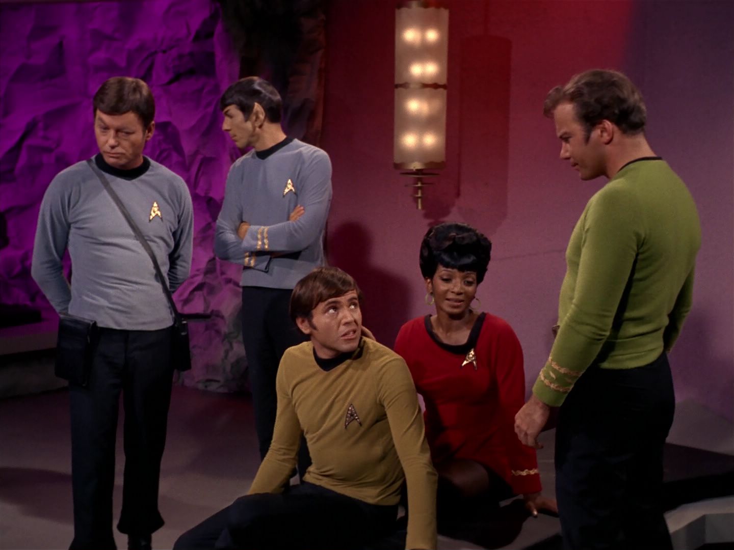 ariane179254_StarTrek_2x08_IMudd_1342.jpg