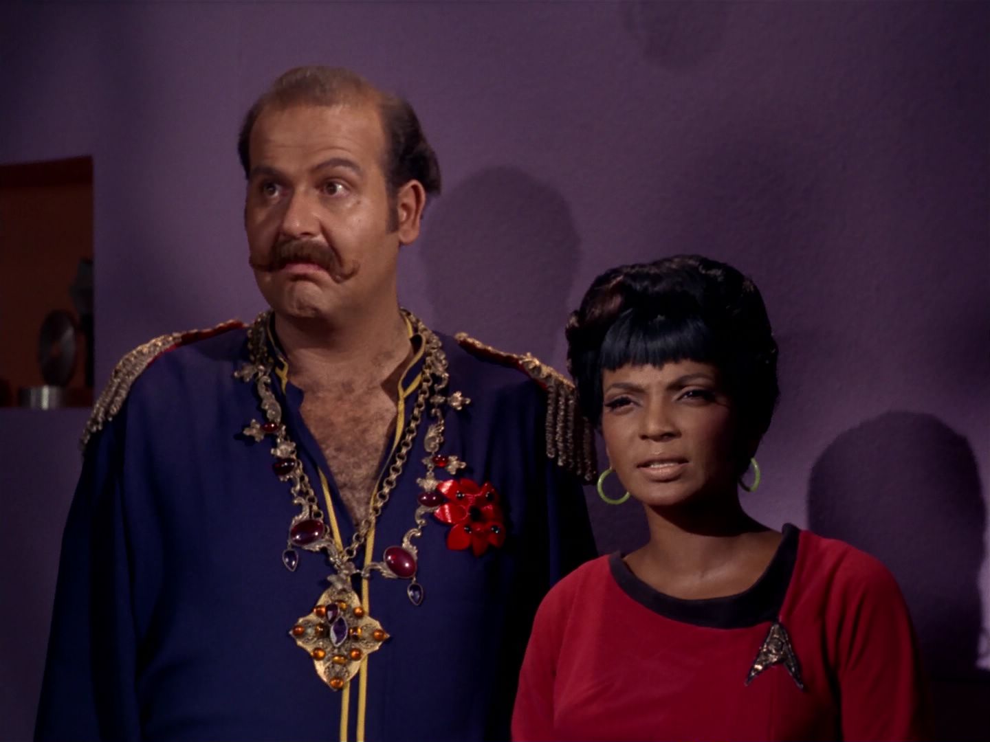 ariane179254_StarTrek_2x08_IMudd_1473.jpg