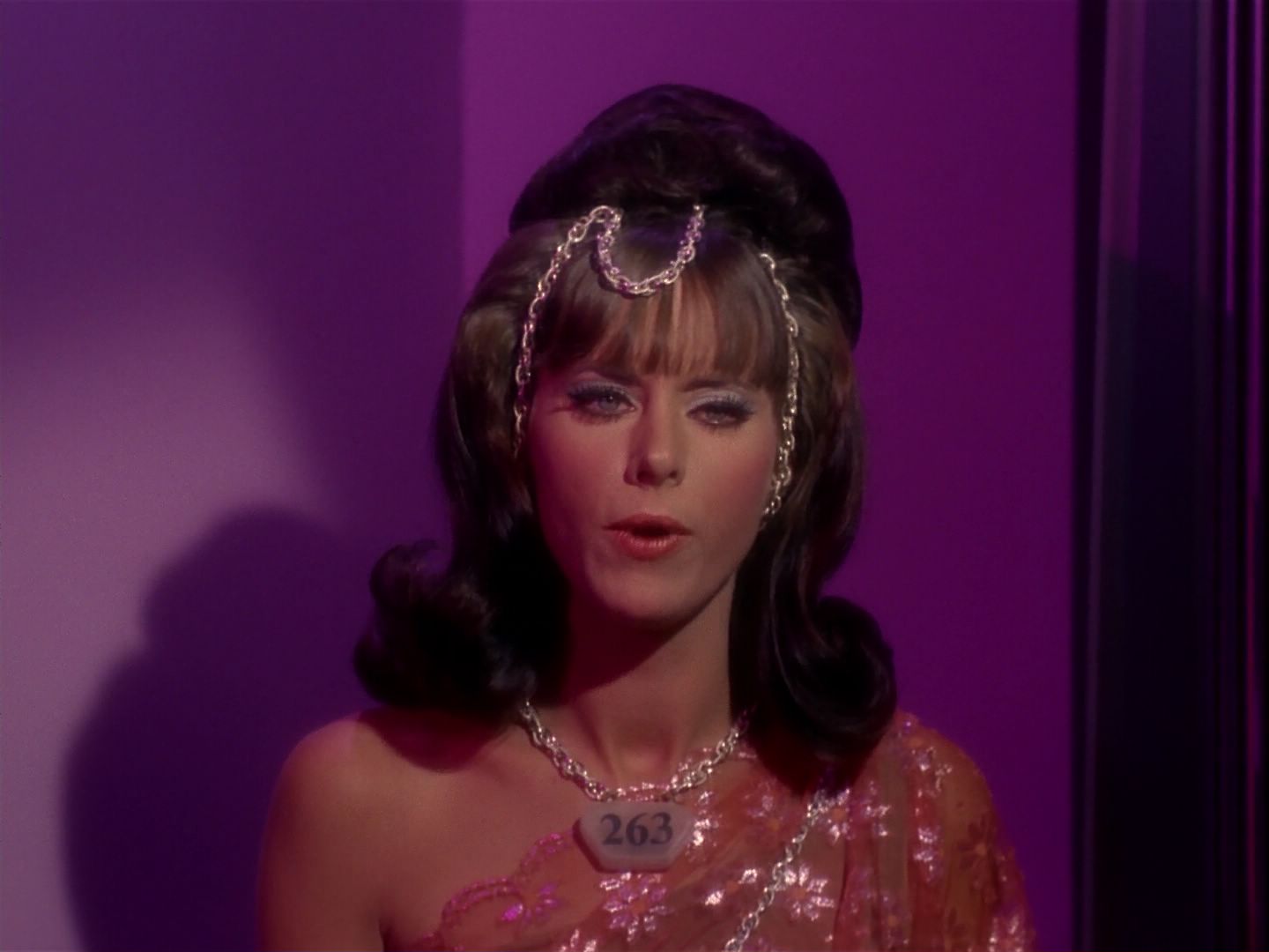 ariane179254_StarTrek_2x08_IMudd_1491.jpg