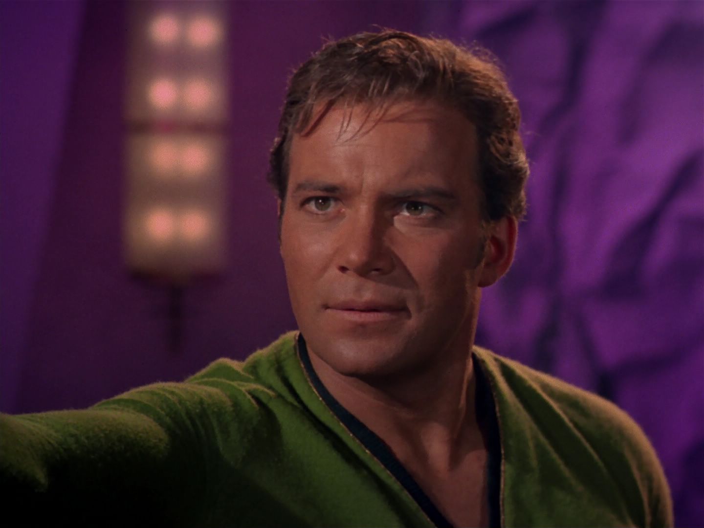 ariane179254_StarTrek_2x08_IMudd_1599.jpg