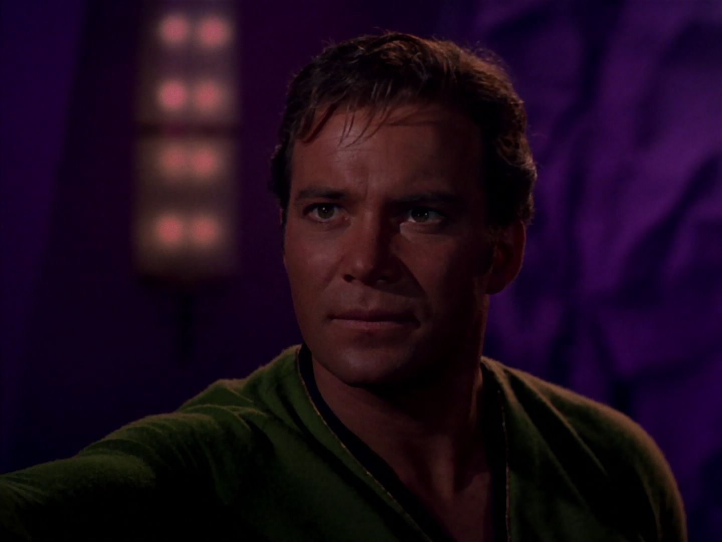 ariane179254_StarTrek_2x08_IMudd_1601.jpg