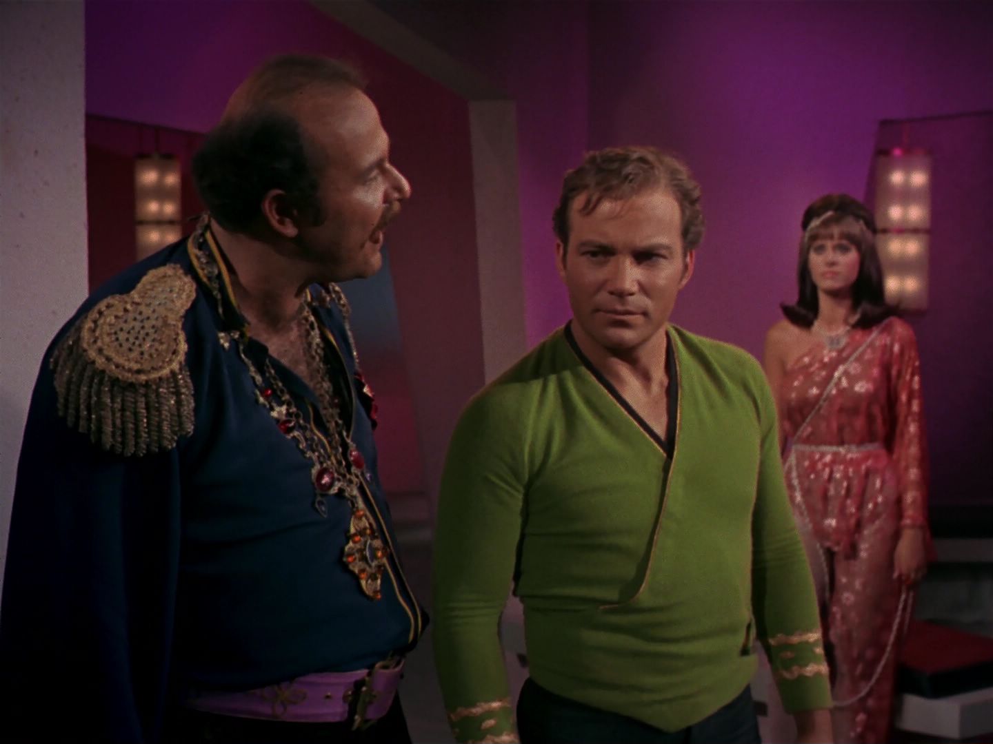 ariane179254_StarTrek_2x08_IMudd_1623.jpg