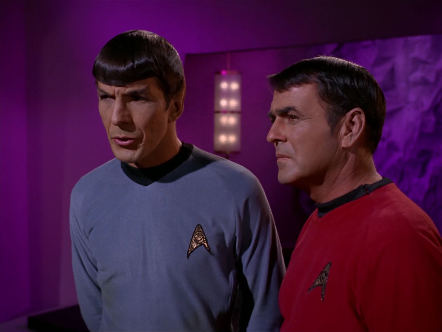 ariane179254_StarTrek_2x08_IMudd_1655.jpg