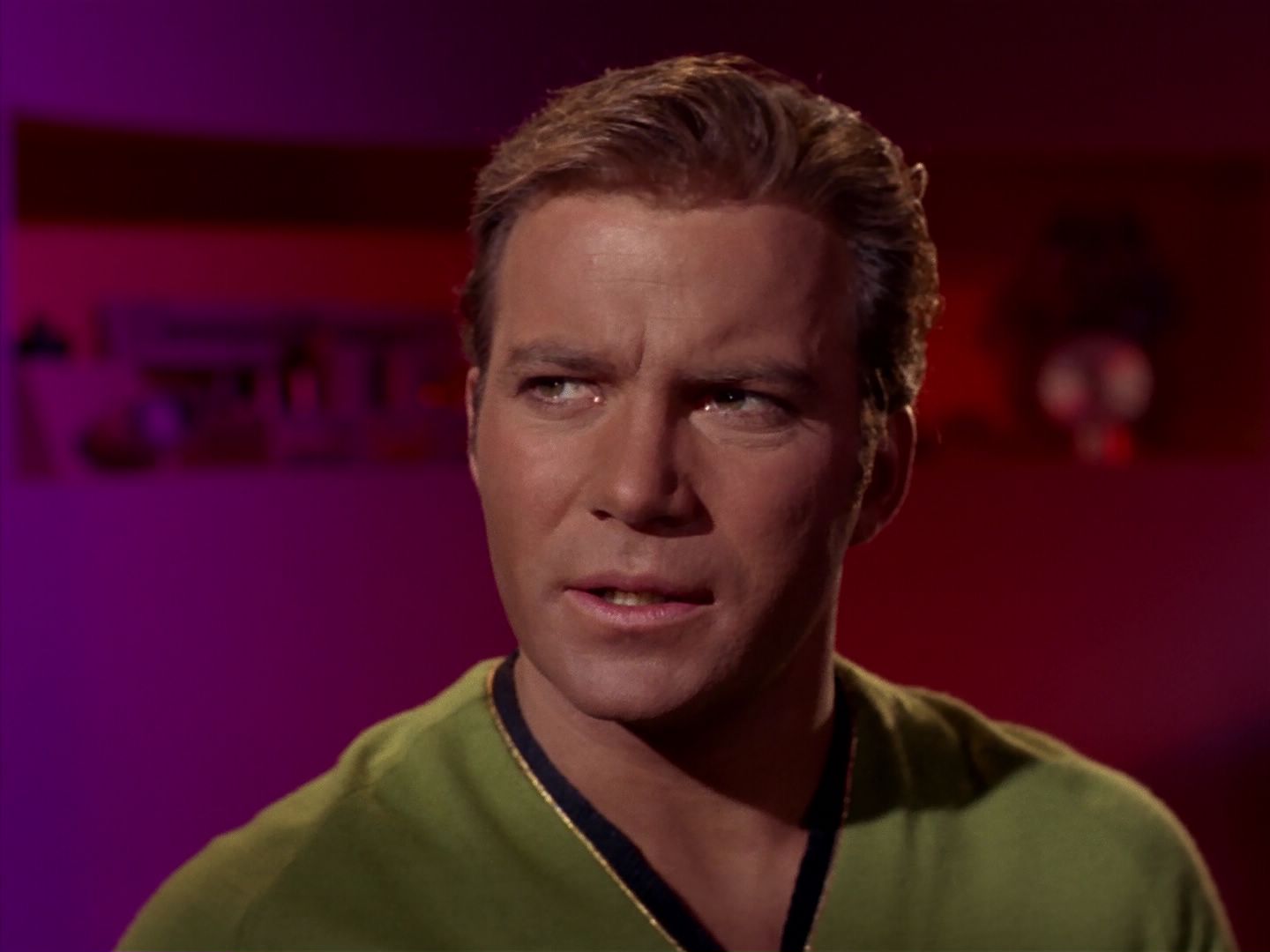 ariane179254_StarTrek_2x08_IMudd_1786.jpg