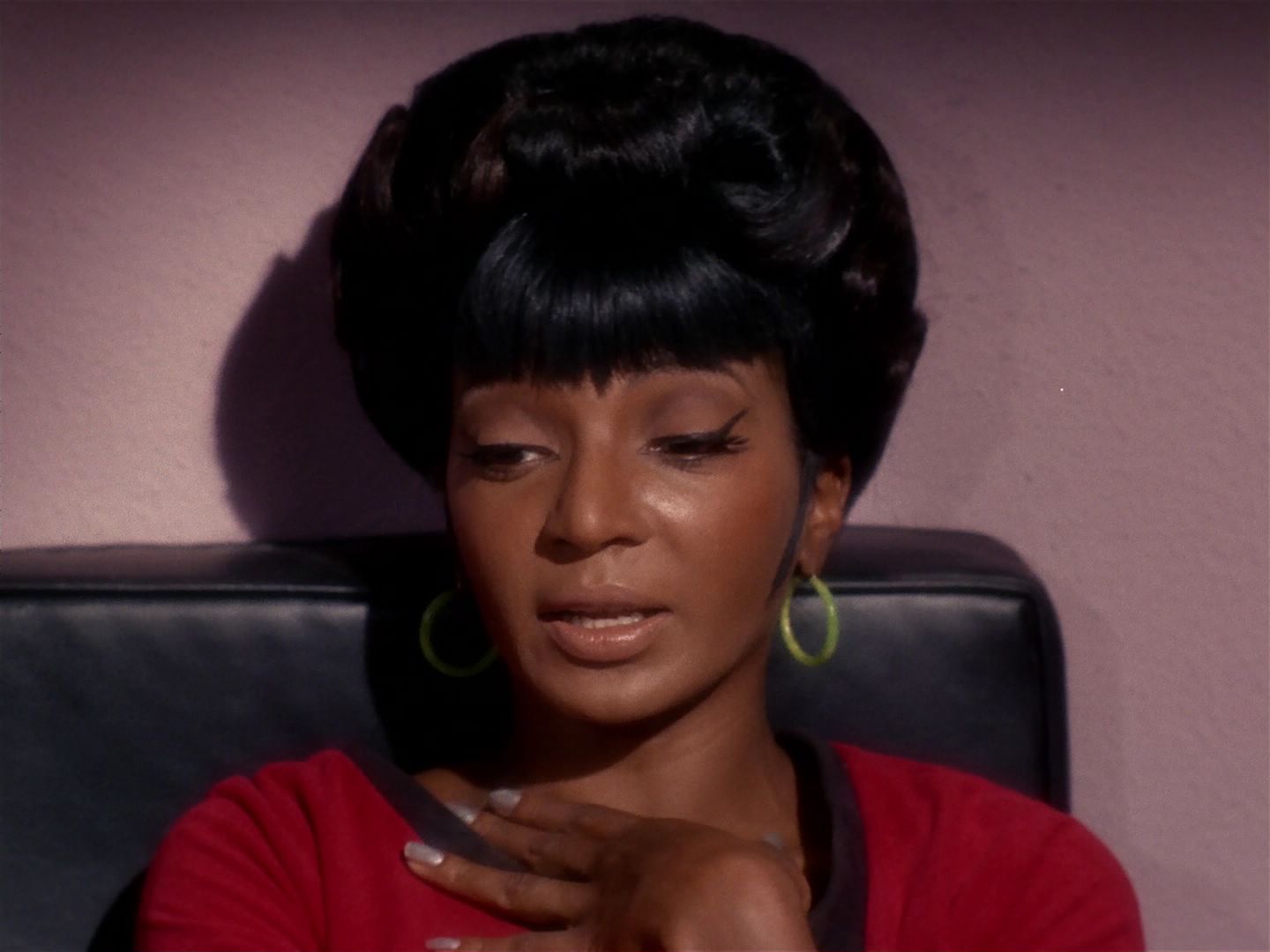 ariane179254_StarTrek_2x08_IMudd_1829.jpg