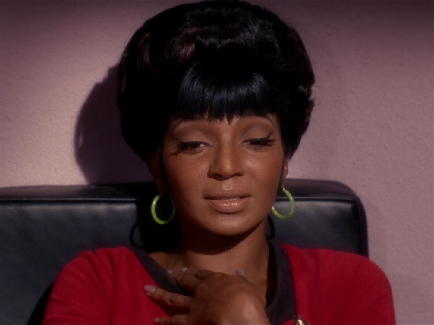 ariane179254_StarTrek_2x08_IMudd_1830.jpg