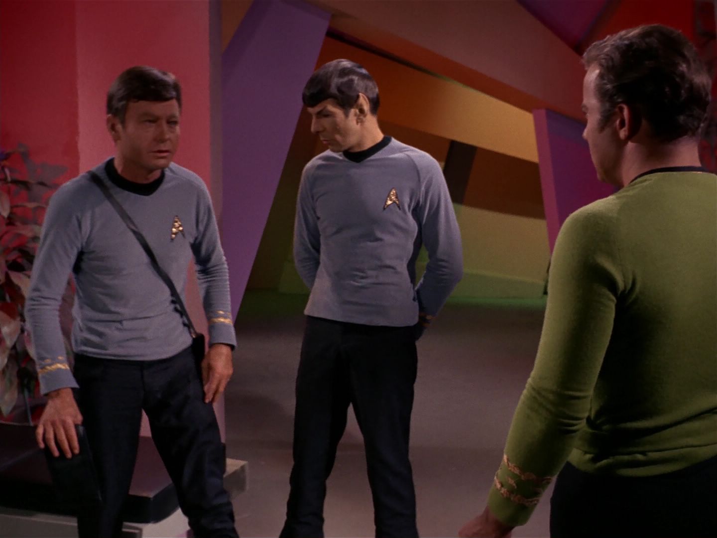ariane179254_StarTrek_2x08_IMudd_1955.jpg