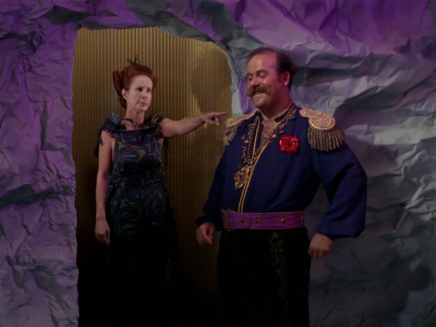 ariane179254_StarTrek_2x08_IMudd_2029.jpg