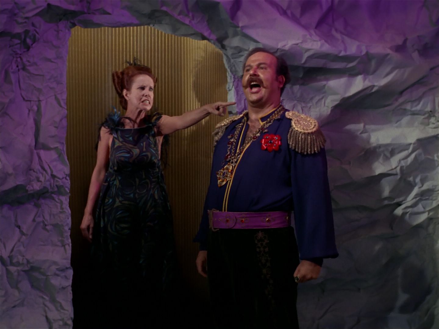ariane179254_StarTrek_2x08_IMudd_2038.jpg