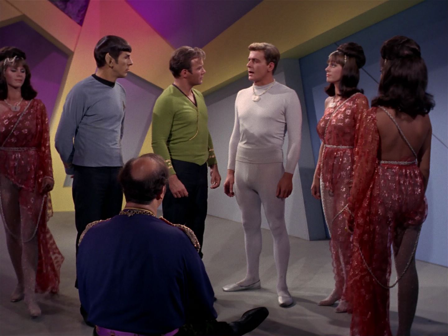 ariane179254_StarTrek_2x08_IMudd_2141.jpg