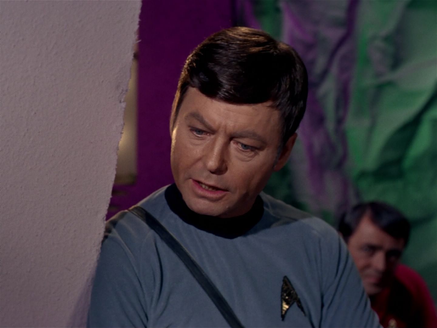 ariane179254_StarTrek_2x08_IMudd_2230.jpg