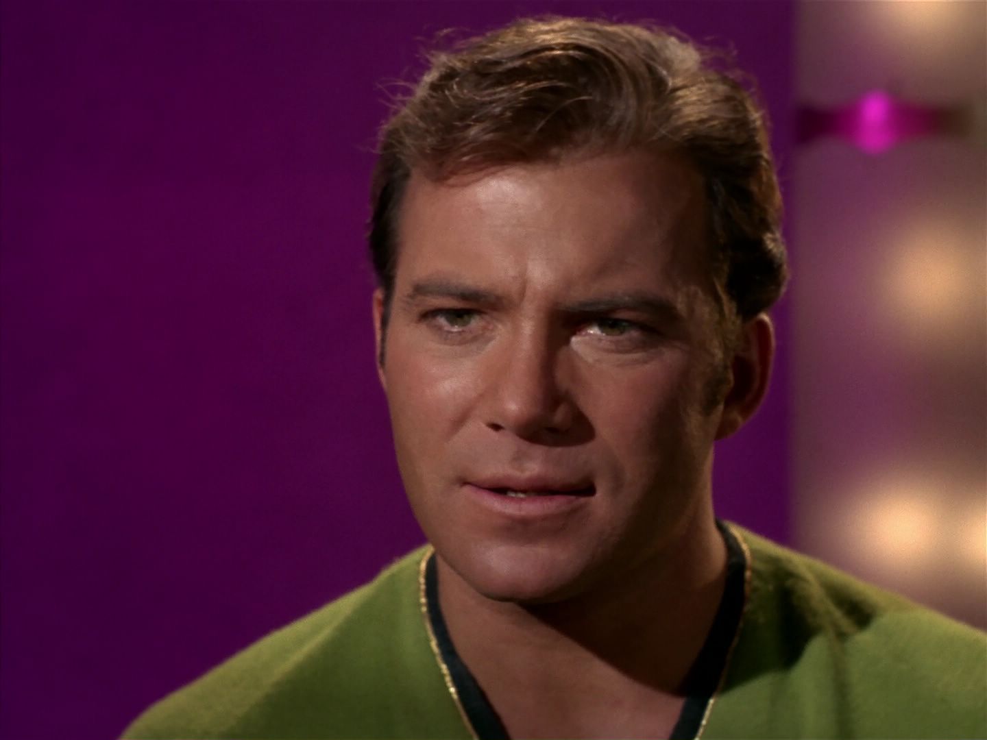 ariane179254_StarTrek_2x08_IMudd_2303.jpg