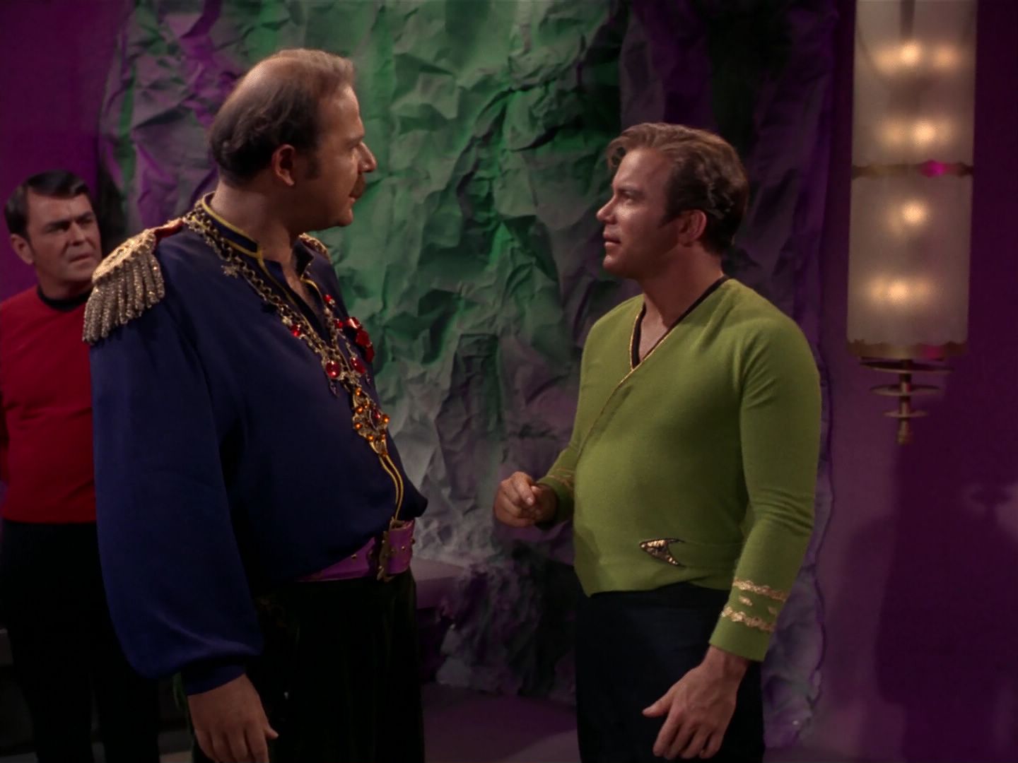 ariane179254_StarTrek_2x08_IMudd_2329.jpg