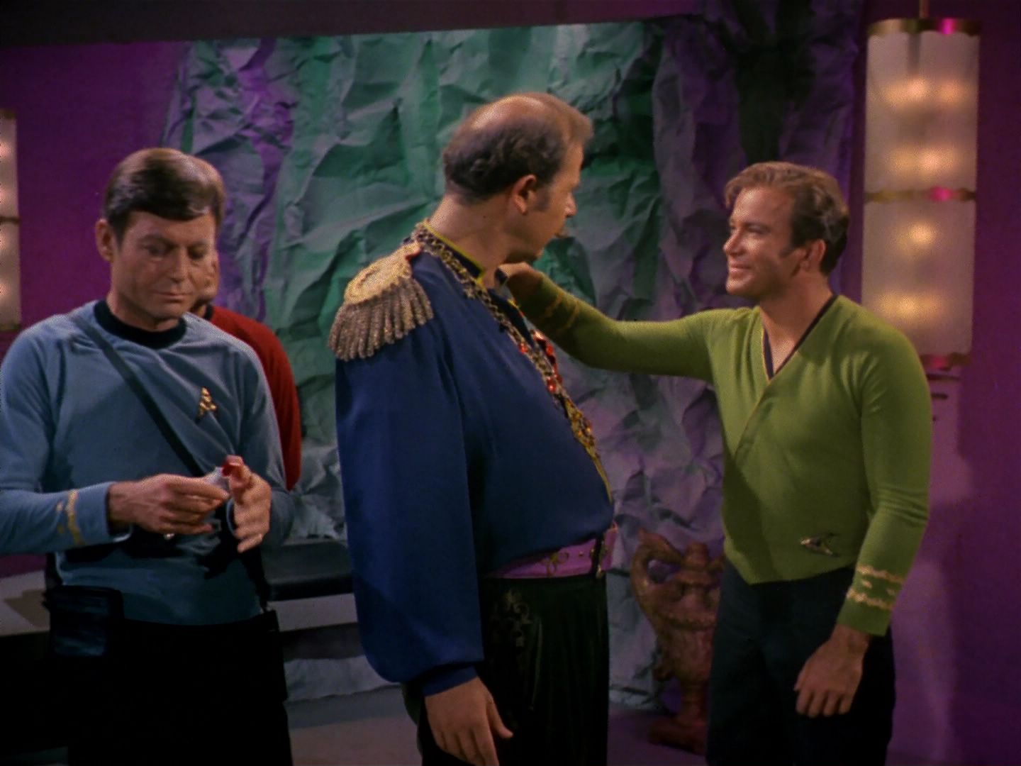 ariane179254_StarTrek_2x08_IMudd_2386.jpg
