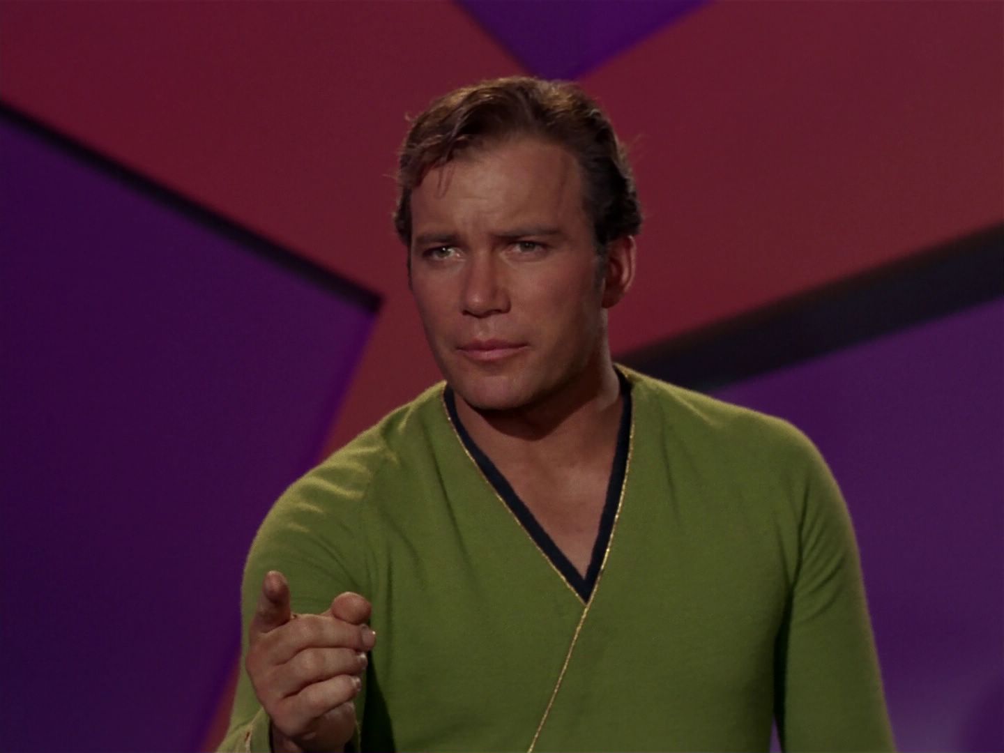 ariane179254_StarTrek_2x08_IMudd_2427.jpg
