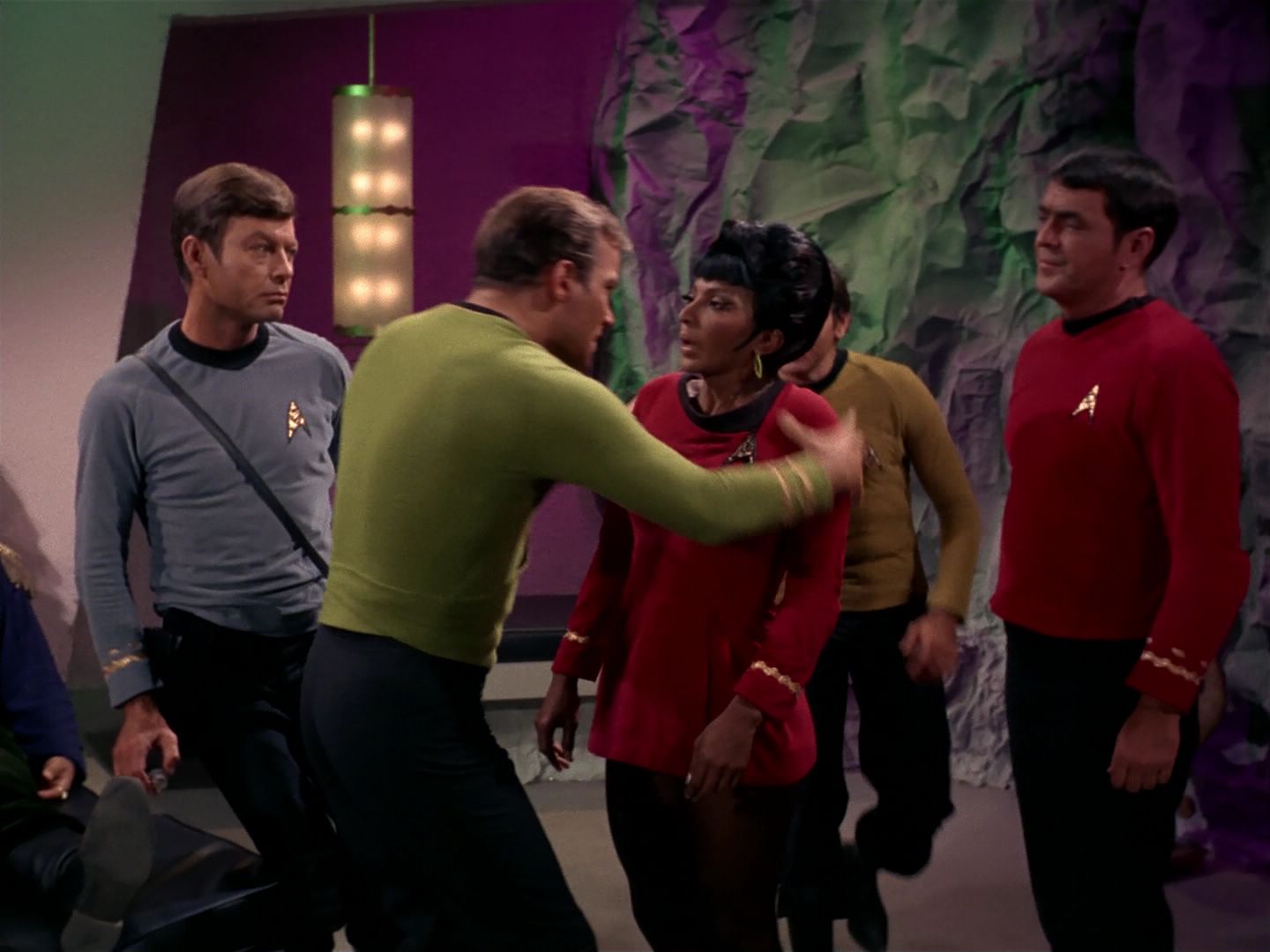 ariane179254_StarTrek_2x08_IMudd_2511.jpg