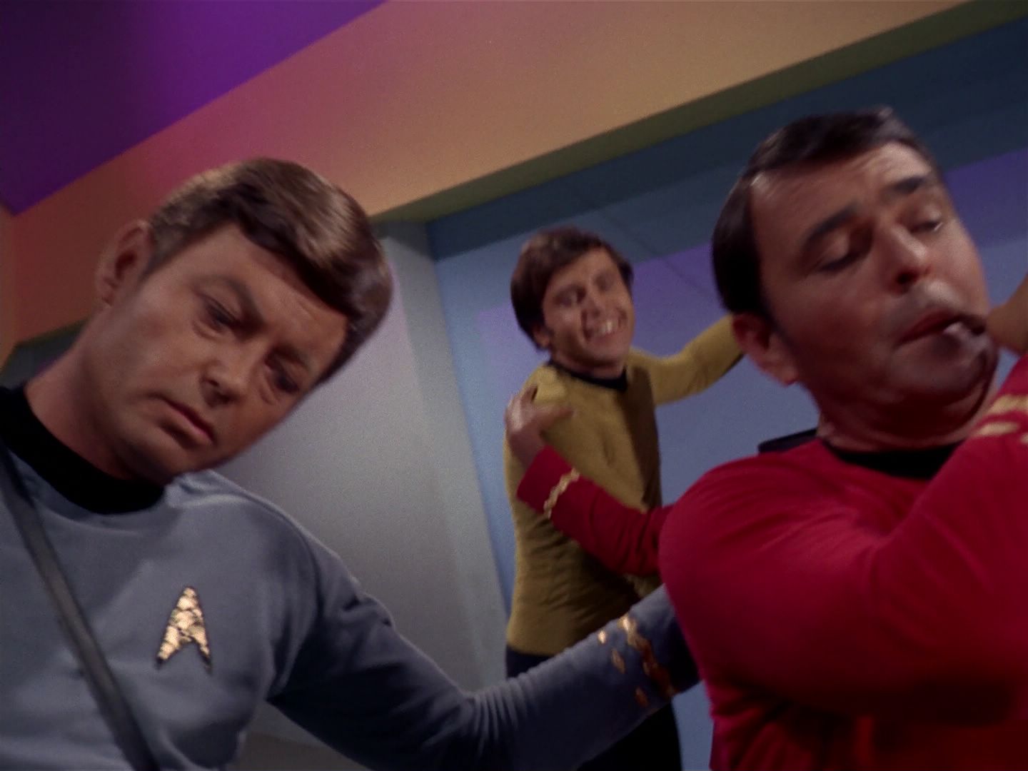 ariane179254_StarTrek_2x08_IMudd_2560.jpg