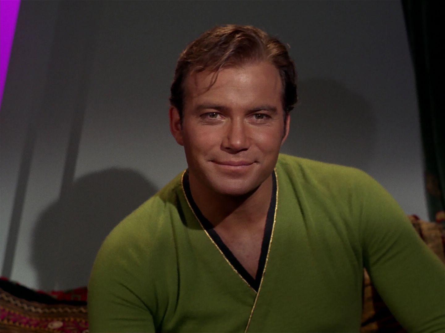 ariane179254_StarTrek_2x08_IMudd_2576.jpg