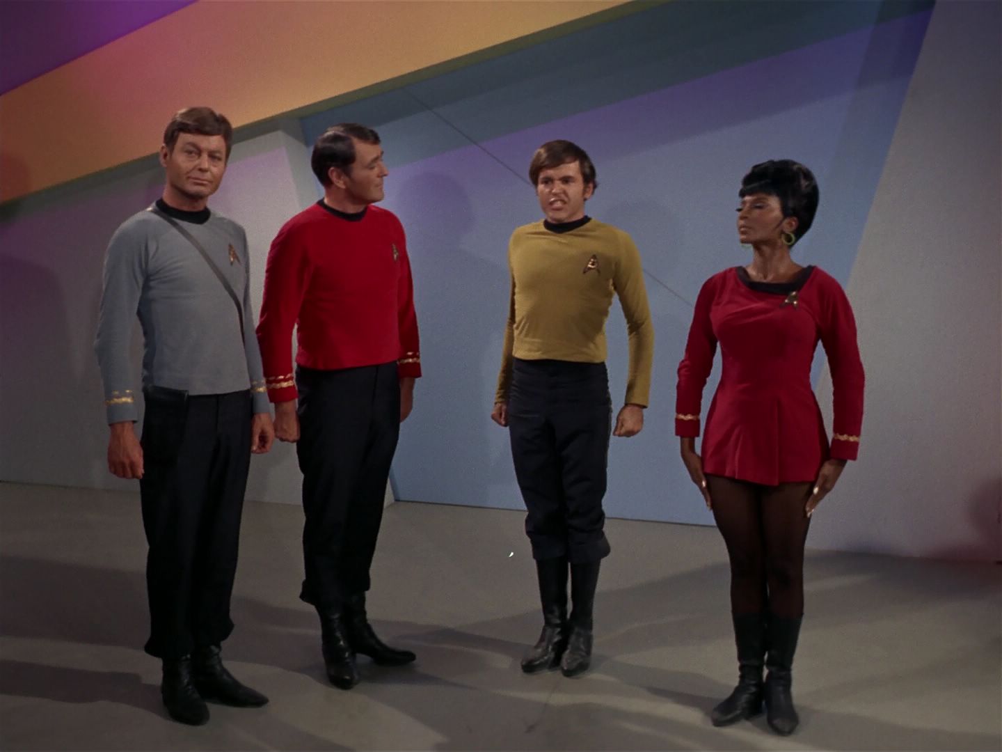 ariane179254_StarTrek_2x08_IMudd_2629.jpg