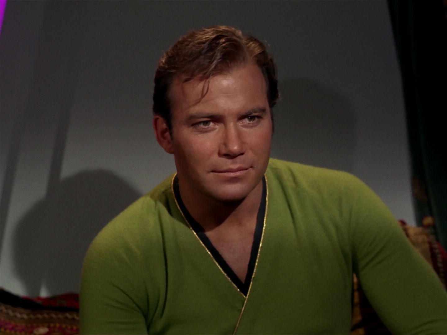 ariane179254_StarTrek_2x08_IMudd_2637.jpg