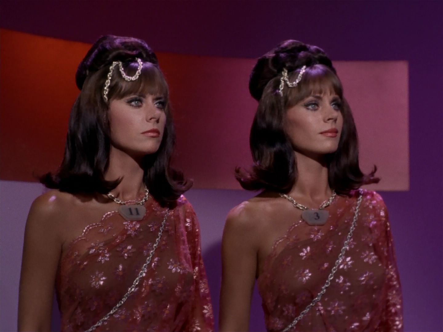 ariane179254_StarTrek_2x08_IMudd_2783.jpg