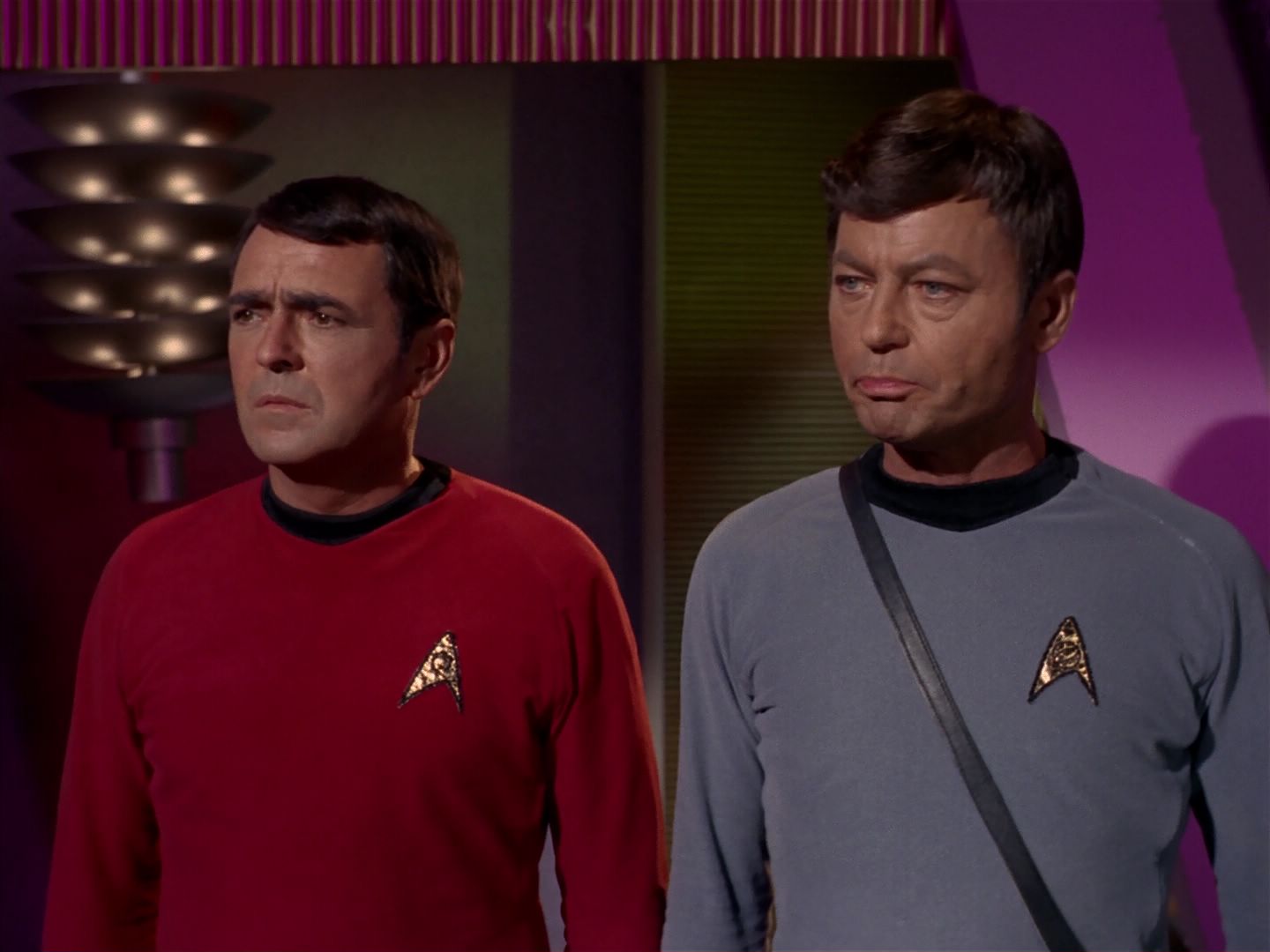 ariane179254_StarTrek_2x08_IMudd_2846.jpg