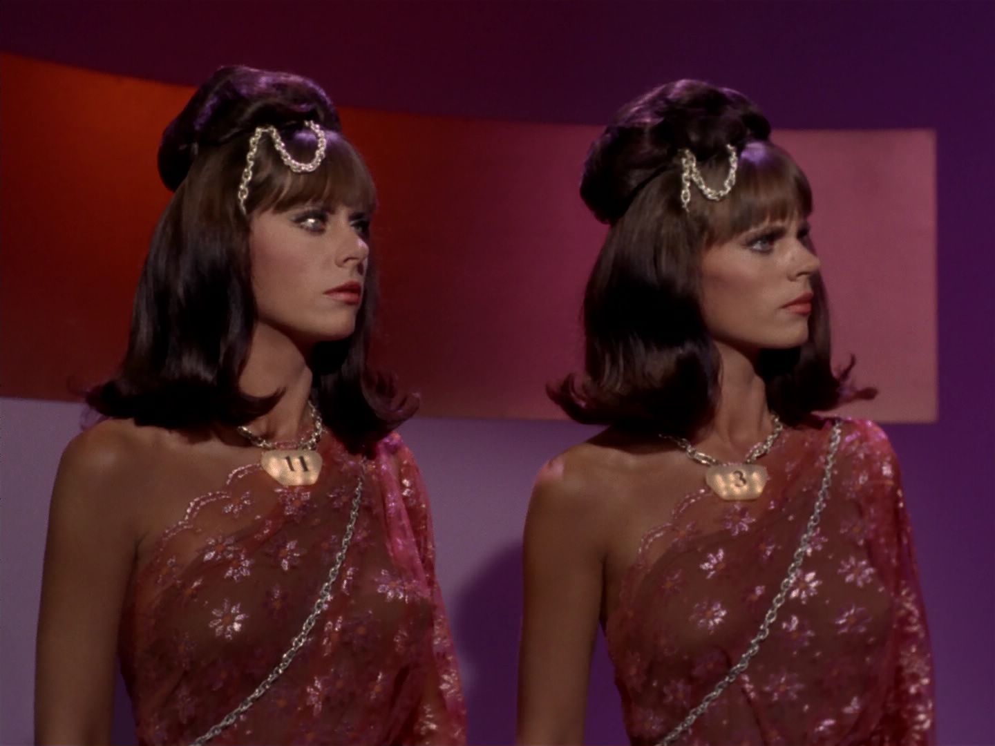 ariane179254_StarTrek_2x08_IMudd_2888.jpg