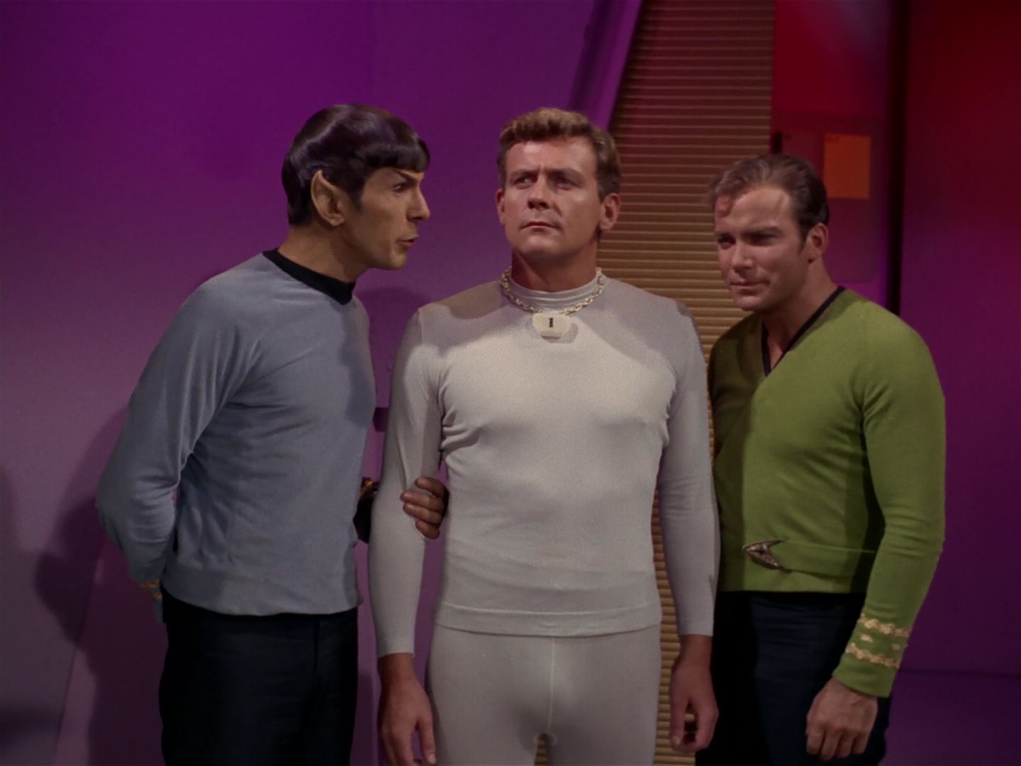 ariane179254_StarTrek_2x08_IMudd_2889.jpg