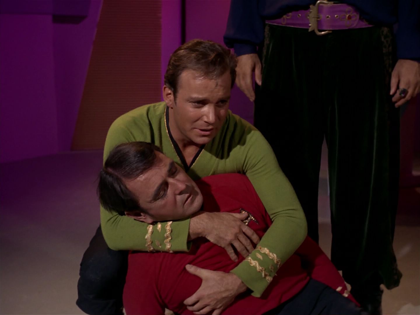 ariane179254_StarTrek_2x08_IMudd_2945.jpg