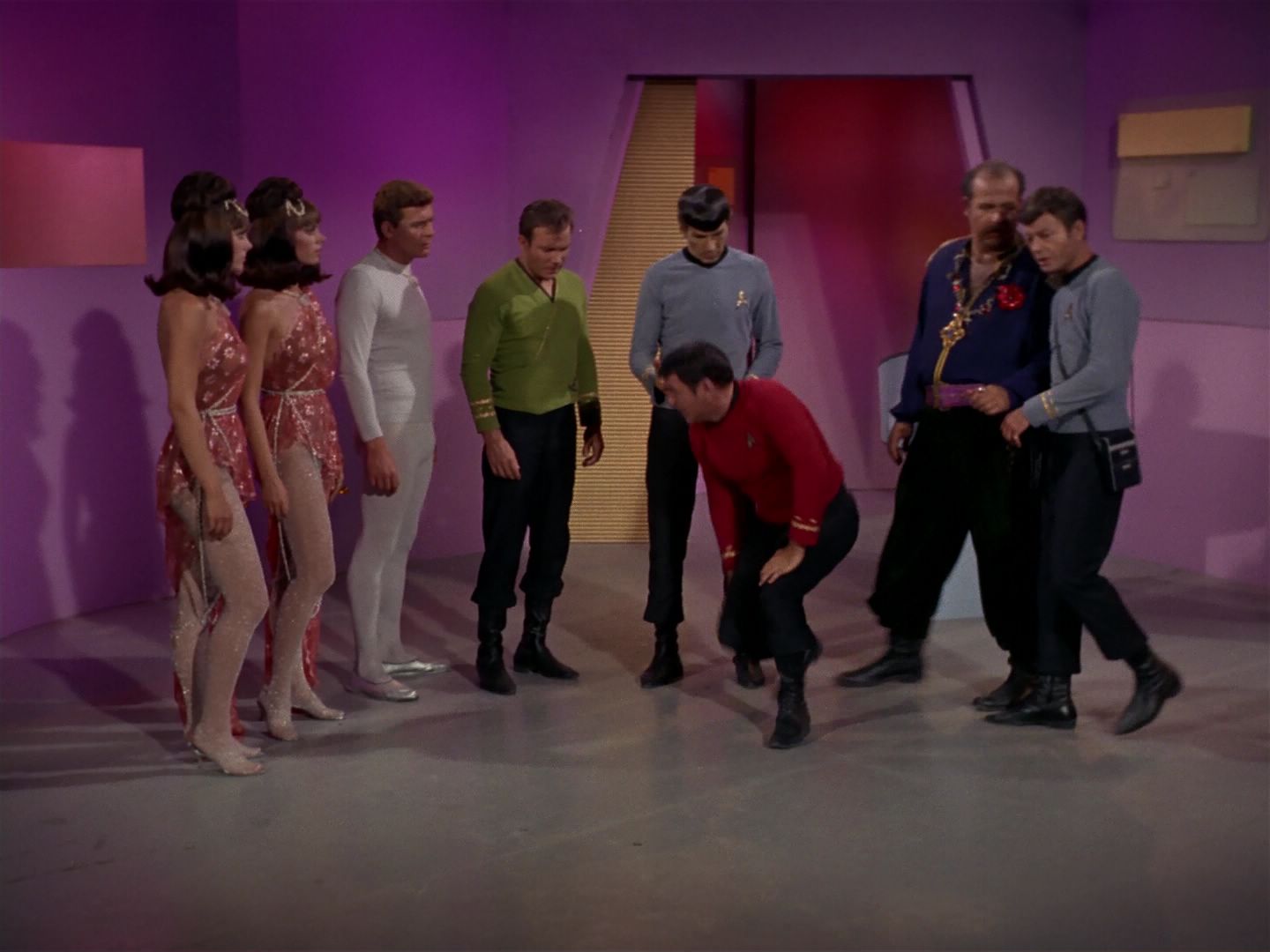 ariane179254_StarTrek_2x08_IMudd_2995.jpg