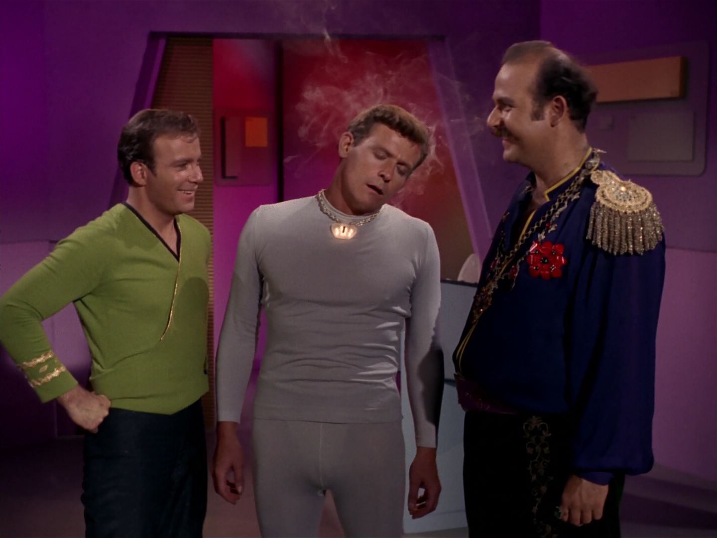 ariane179254_StarTrek_2x08_IMudd_3138.jpg