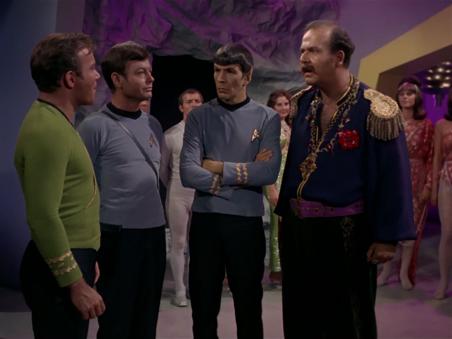 ariane179254_StarTrek_2x08_IMudd_3212.jpg