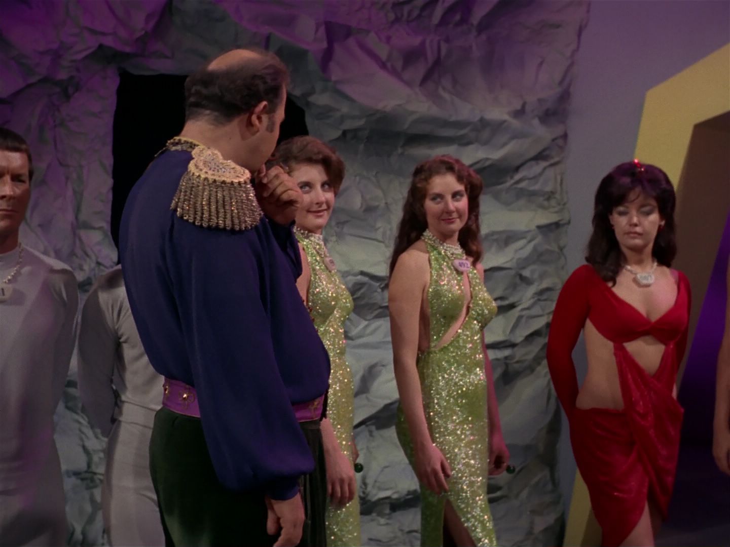 ariane179254_StarTrek_2x08_IMudd_3259.jpg