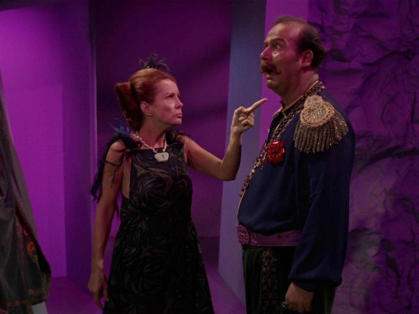 ariane179254_StarTrek_2x08_IMudd_3326.jpg