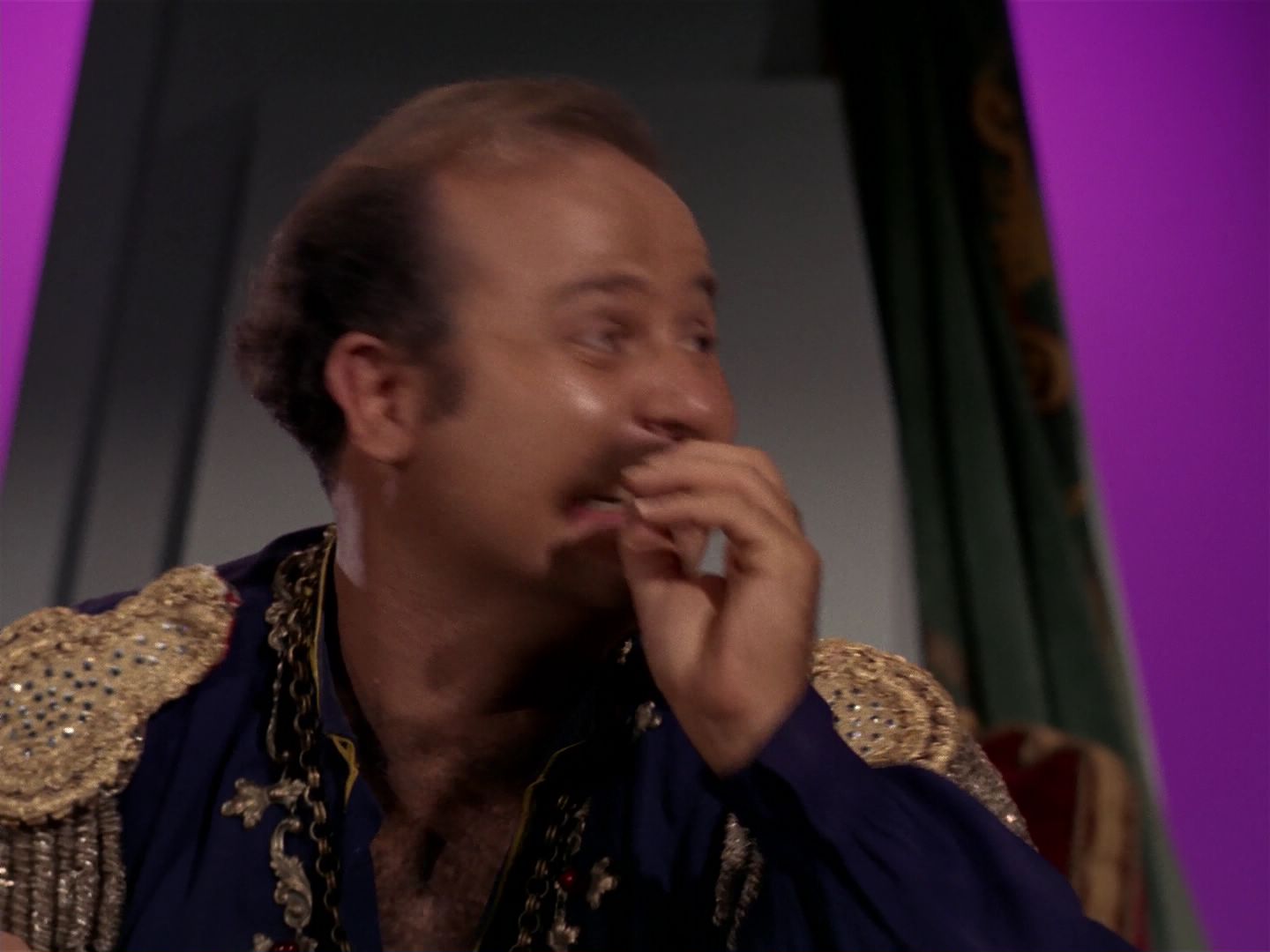 ariane179254_StarTrek_2x08_IMudd_3337.jpg