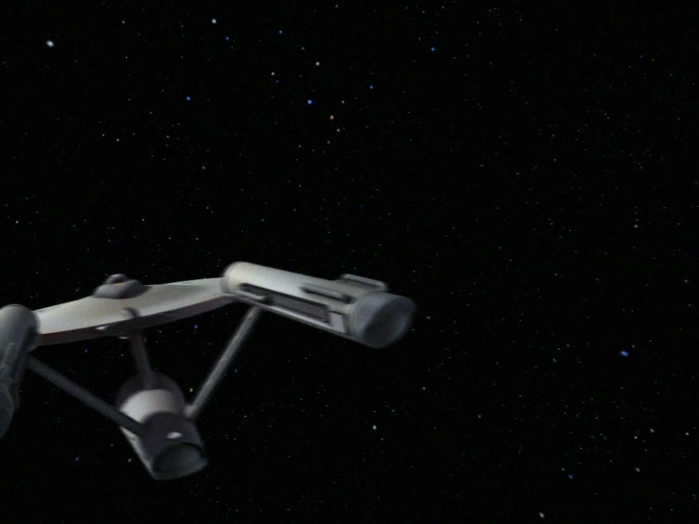 ariane179254_StarTrek_2x08_IMudd-NewEffects_0177.jpg