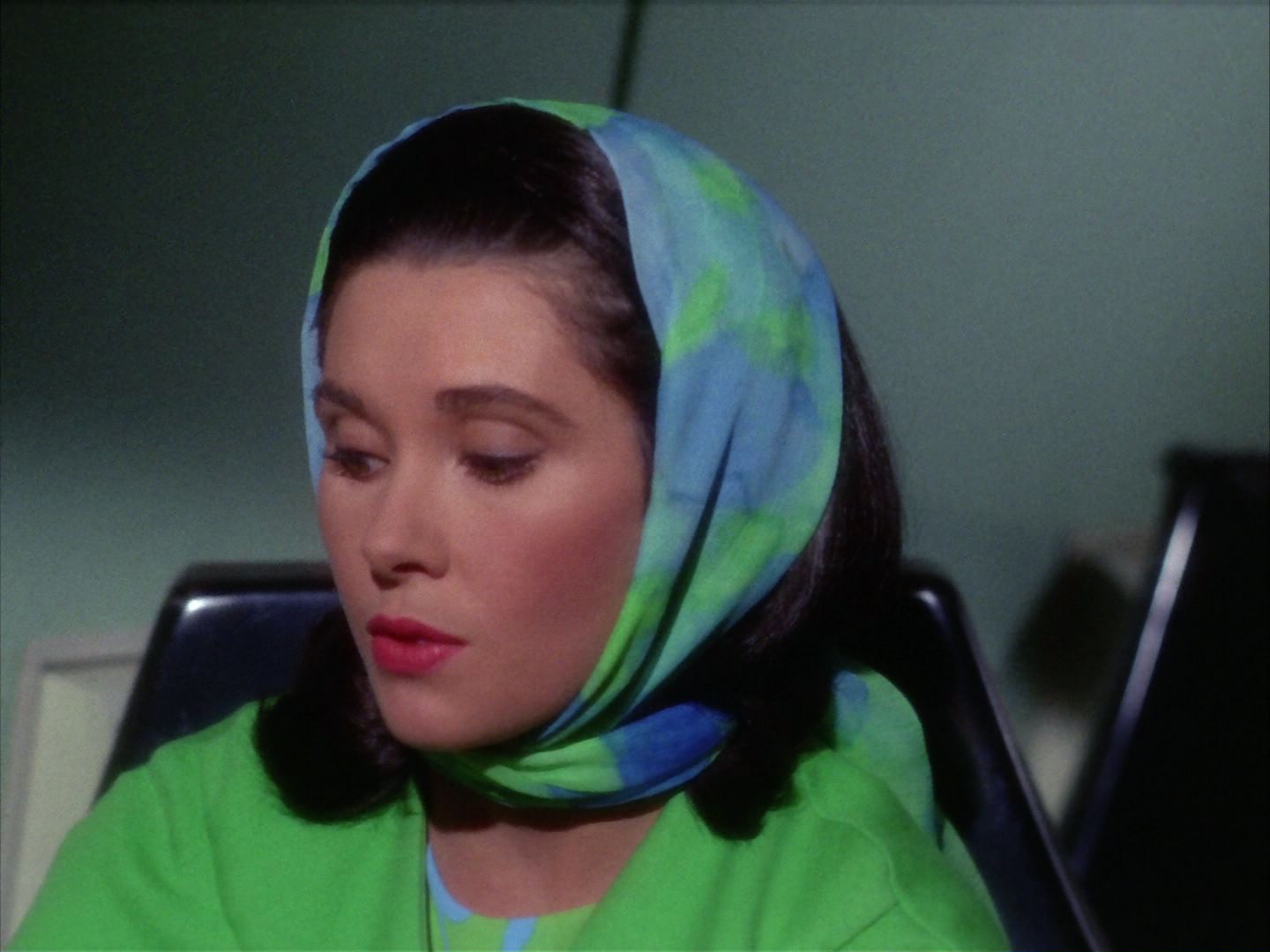 ariane179254_StarTrek_2x09_Metamorphosis_0047.jpg