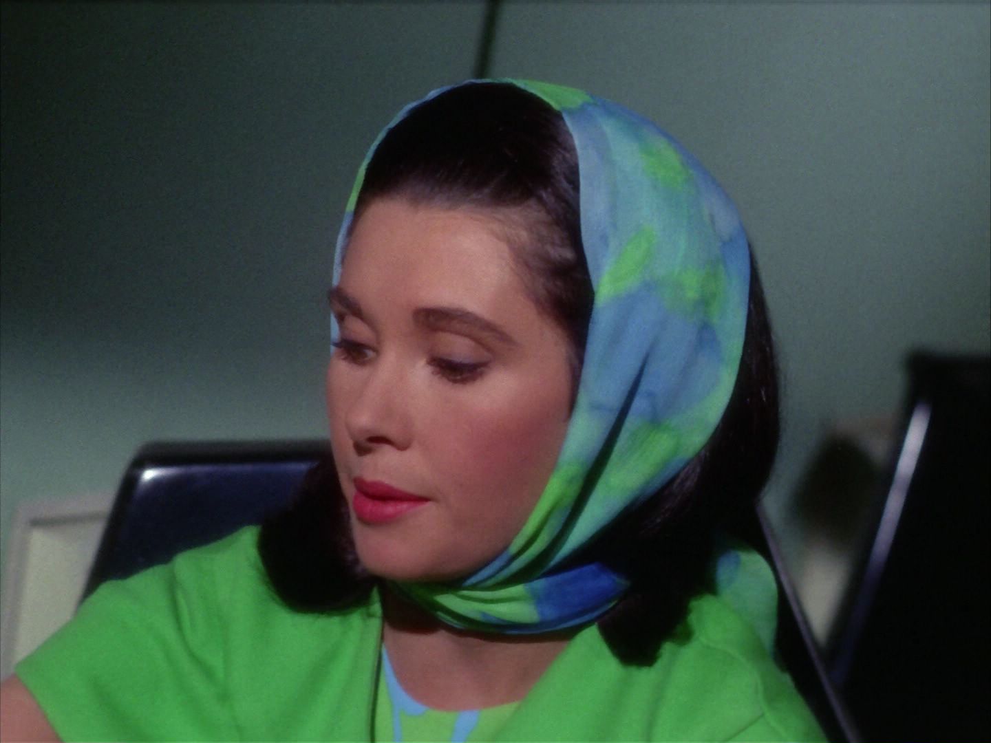ariane179254_StarTrek_2x09_Metamorphosis_0049.jpg