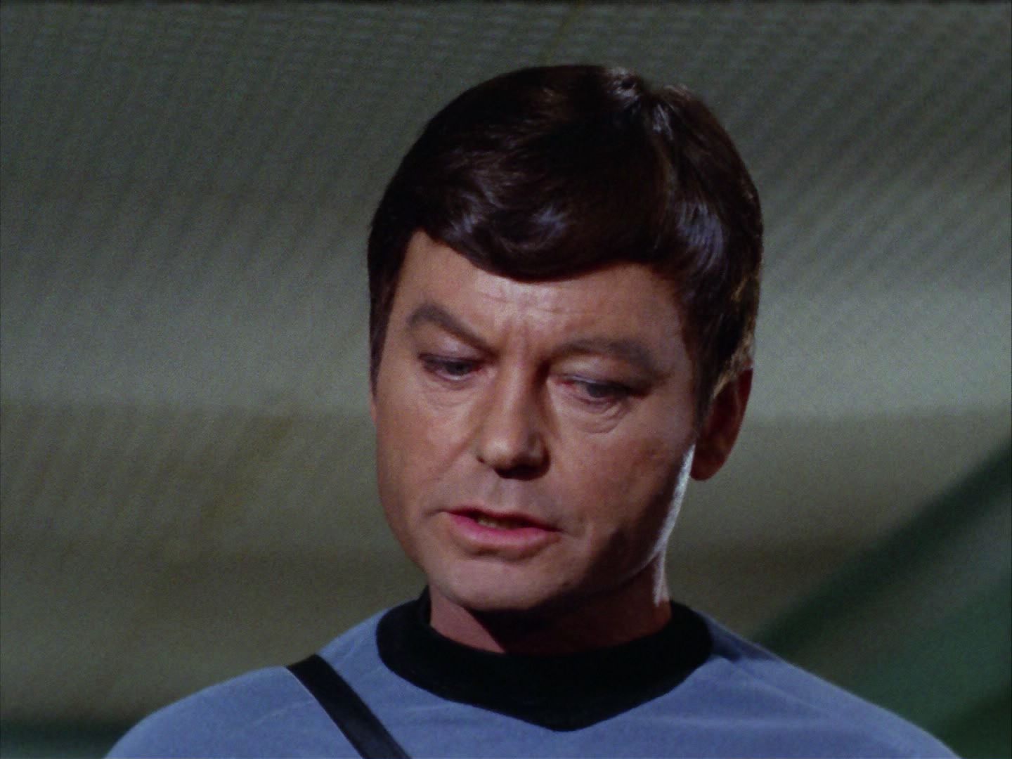 ariane179254_StarTrek_2x09_Metamorphosis_0054.jpg