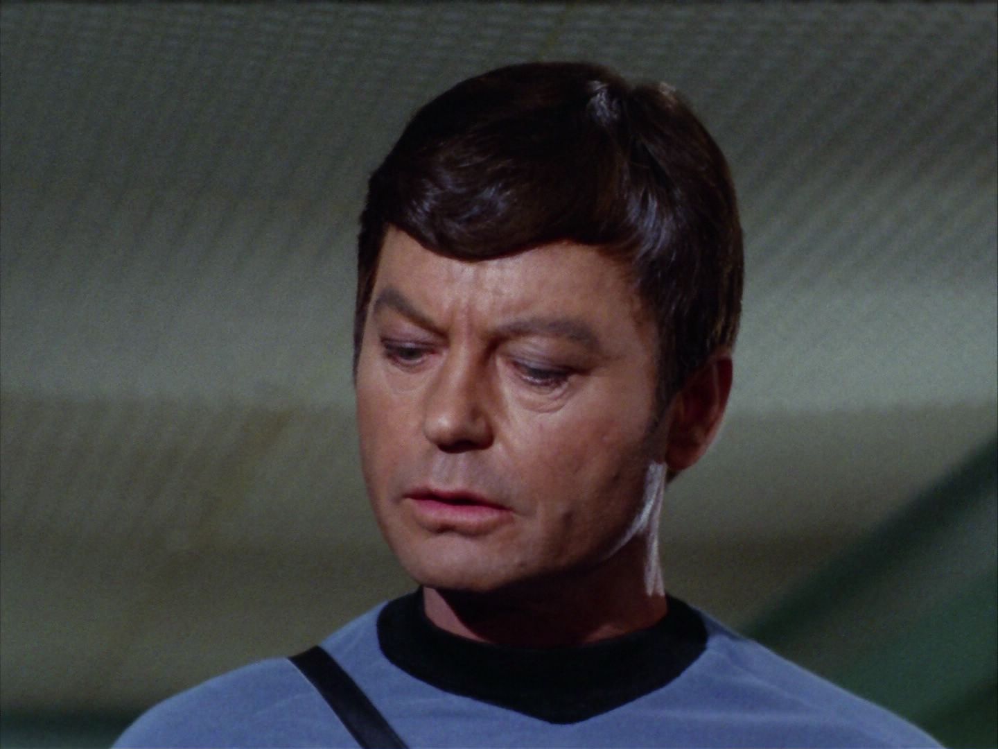 ariane179254_StarTrek_2x09_Metamorphosis_0056.jpg
