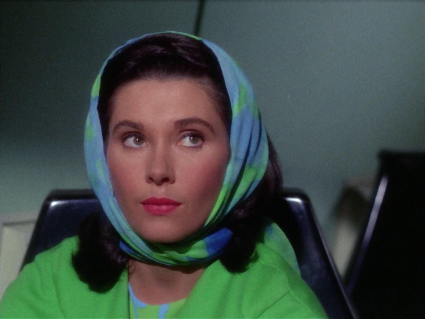 ariane179254_StarTrek_2x09_Metamorphosis_0059.jpg