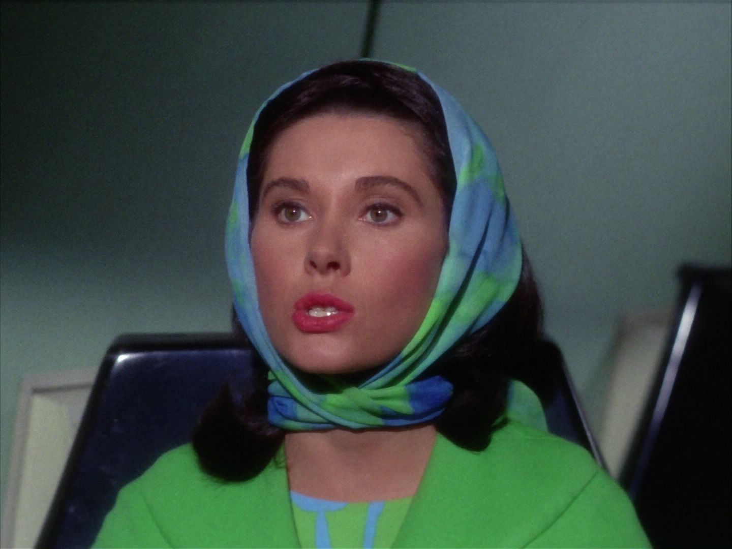 ariane179254_StarTrek_2x09_Metamorphosis_0081.jpg