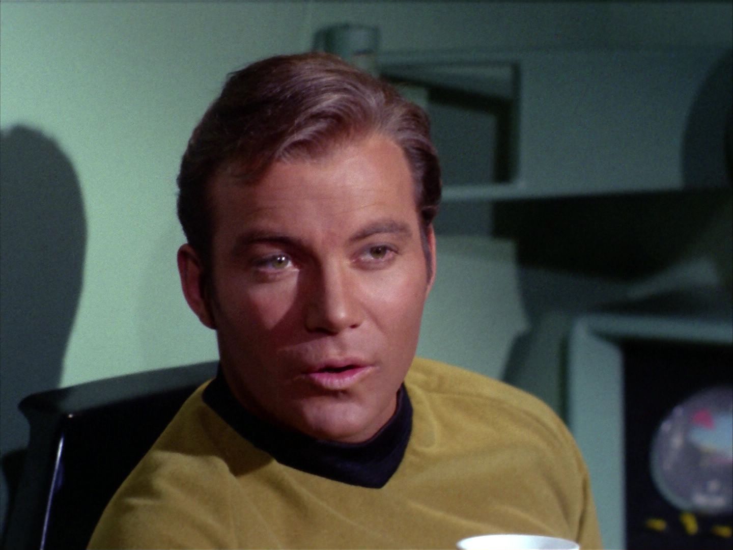 ariane179254_StarTrek_2x09_Metamorphosis_0085.jpg