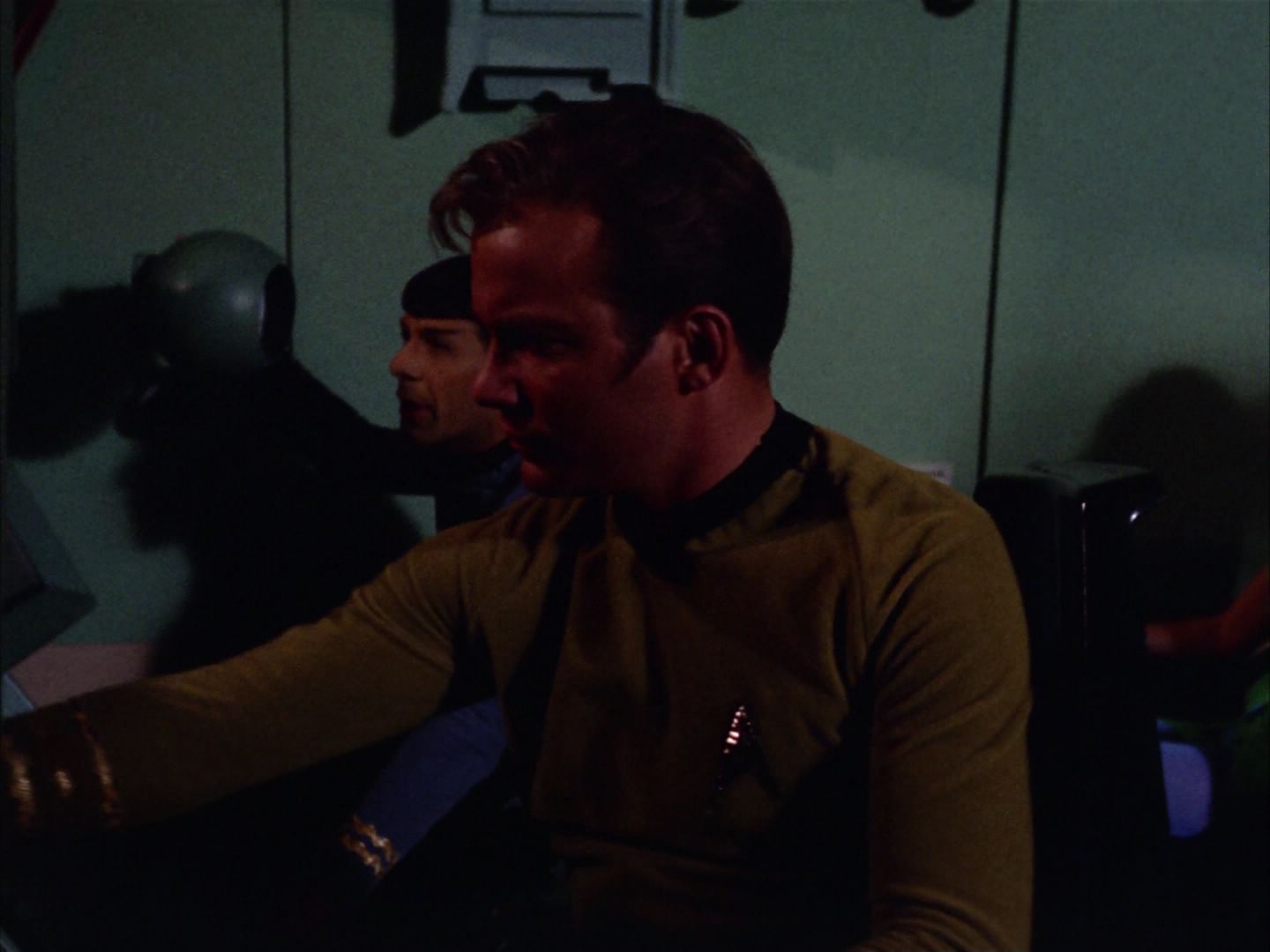 ariane179254_StarTrek_2x09_Metamorphosis_0157.jpg