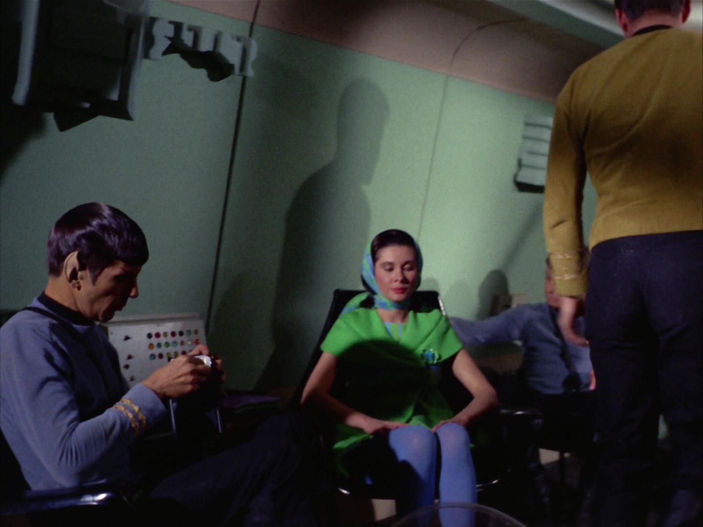 ariane179254_StarTrek_2x09_Metamorphosis_0313.jpg