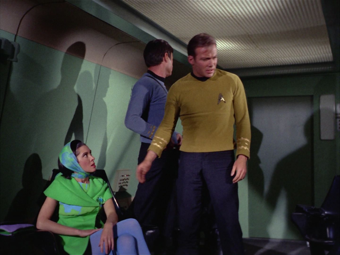 ariane179254_StarTrek_2x09_Metamorphosis_0349.jpg