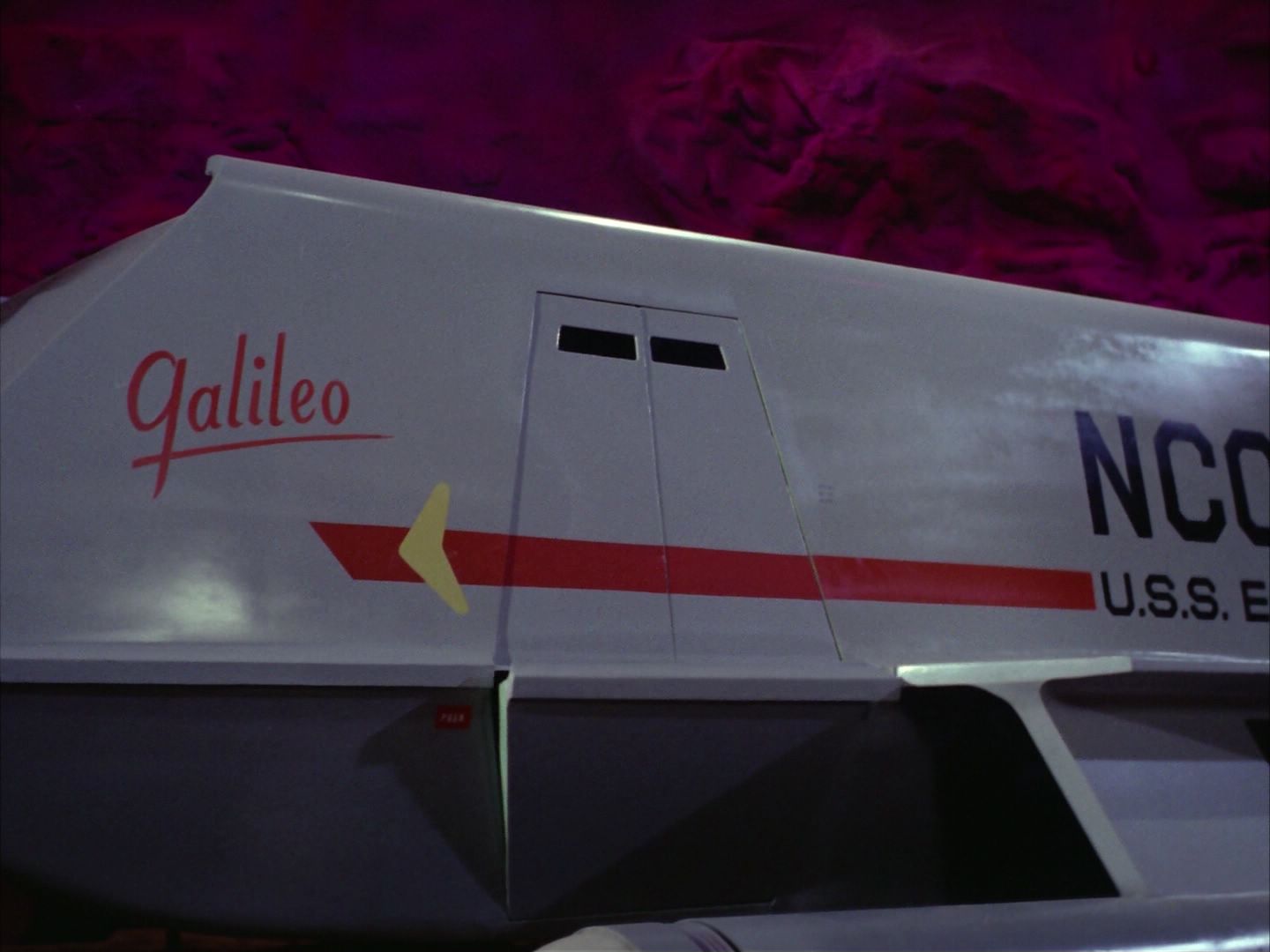 ariane179254_StarTrek_2x09_Metamorphosis_0359.jpg